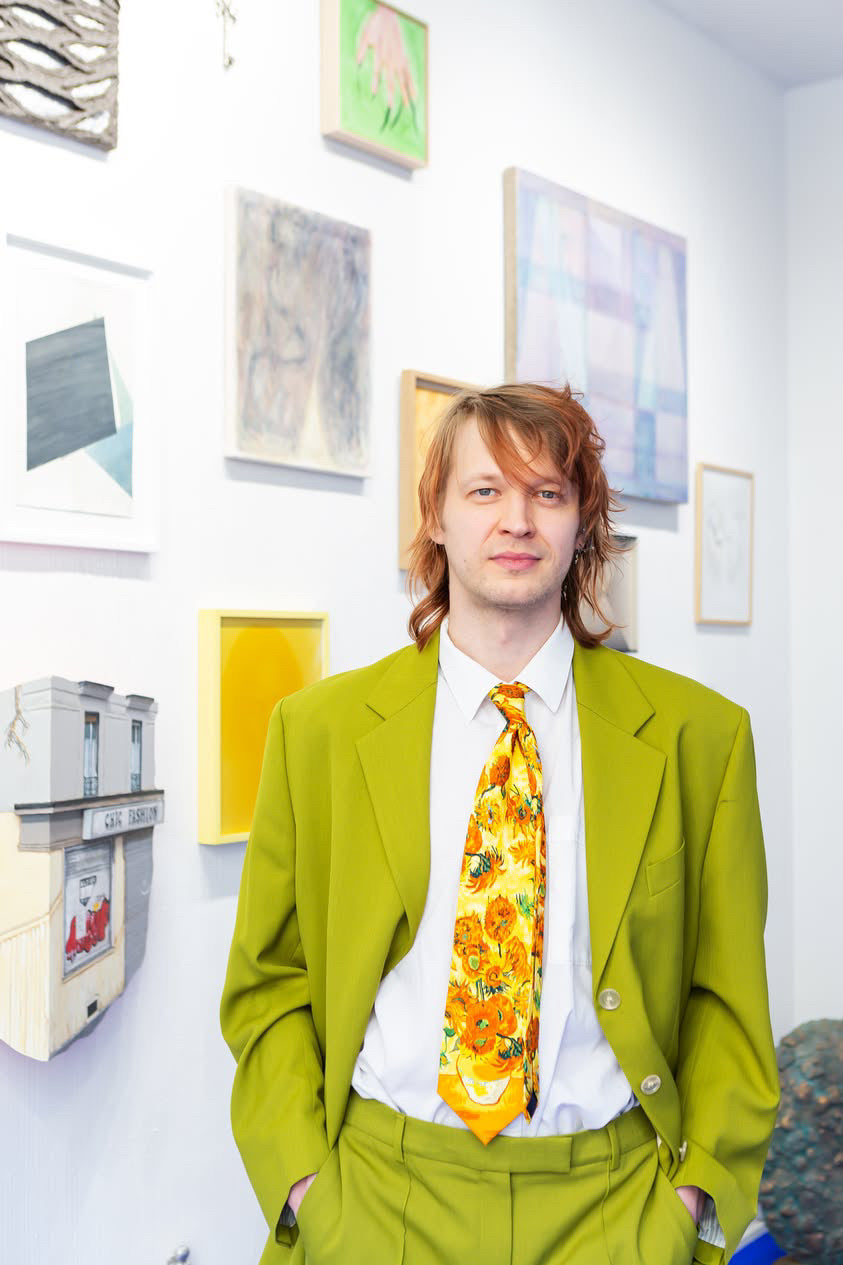 Curated By: Taidehaistelija