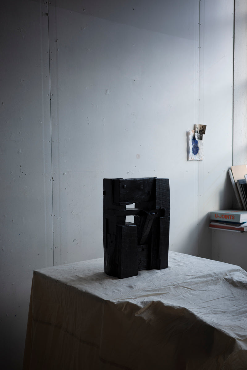 Between the lines - image 5